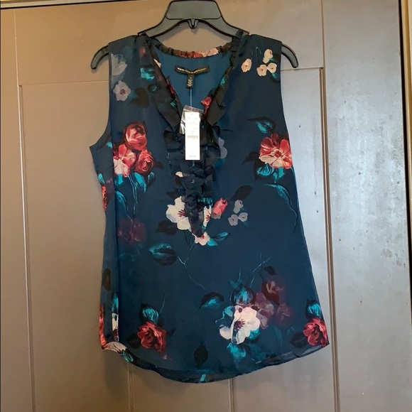 White House Black Market Size 4 Blouse - Picture 1 of 7